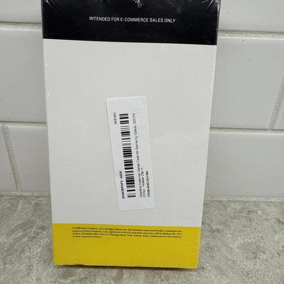 Otter Box Defender Series Case for Samsung Galaxy S23 FE New in Sealed box - Picture 2 of 6